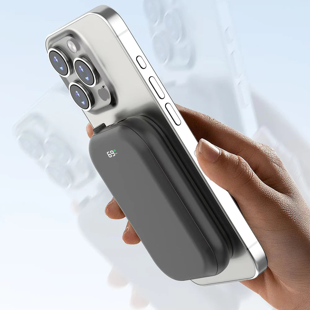 10000mAh MagSafe Power Bank with 37.5 Dual Fast Charging